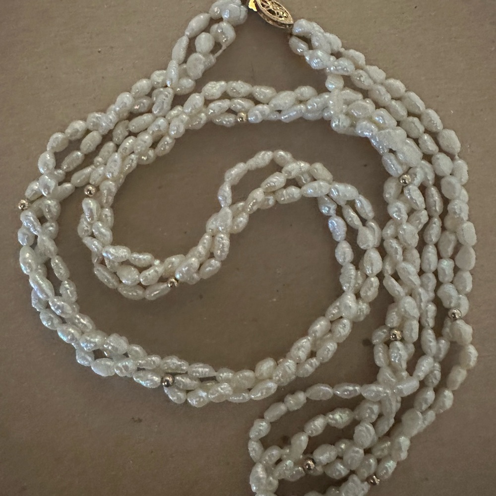 Multi-Strand Freshwater Pearl Beaded Necklace with Gold Accents 14K gold clasp - Picture 5 of 16